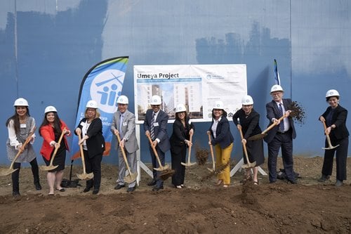 Ground breaking on changes to the Umeya Rice Factory