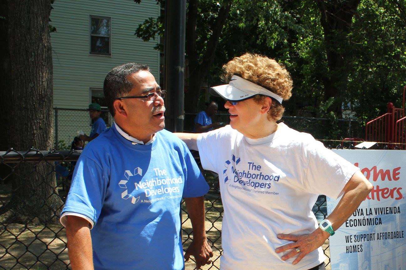 Ann Houston with a staffer.