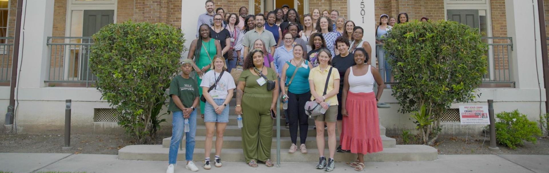A tour group outside of St. Martin Manner